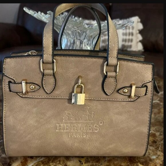Beige Gorgeous handbag - Picture 1 of 8